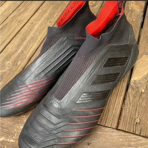 Adidas Predator 19+FG Black